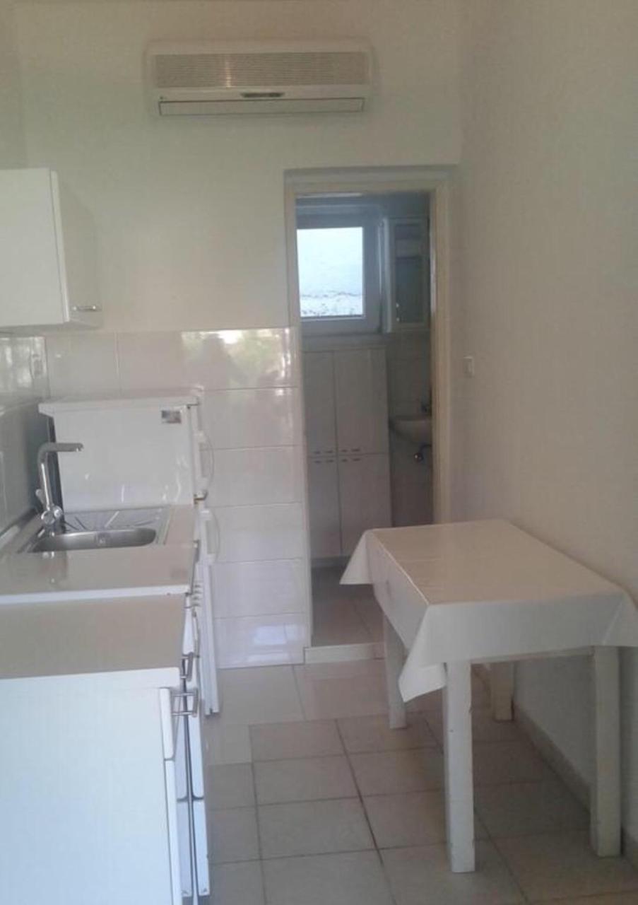 Holiday Home Dora Сутіван Екстер'єр фото